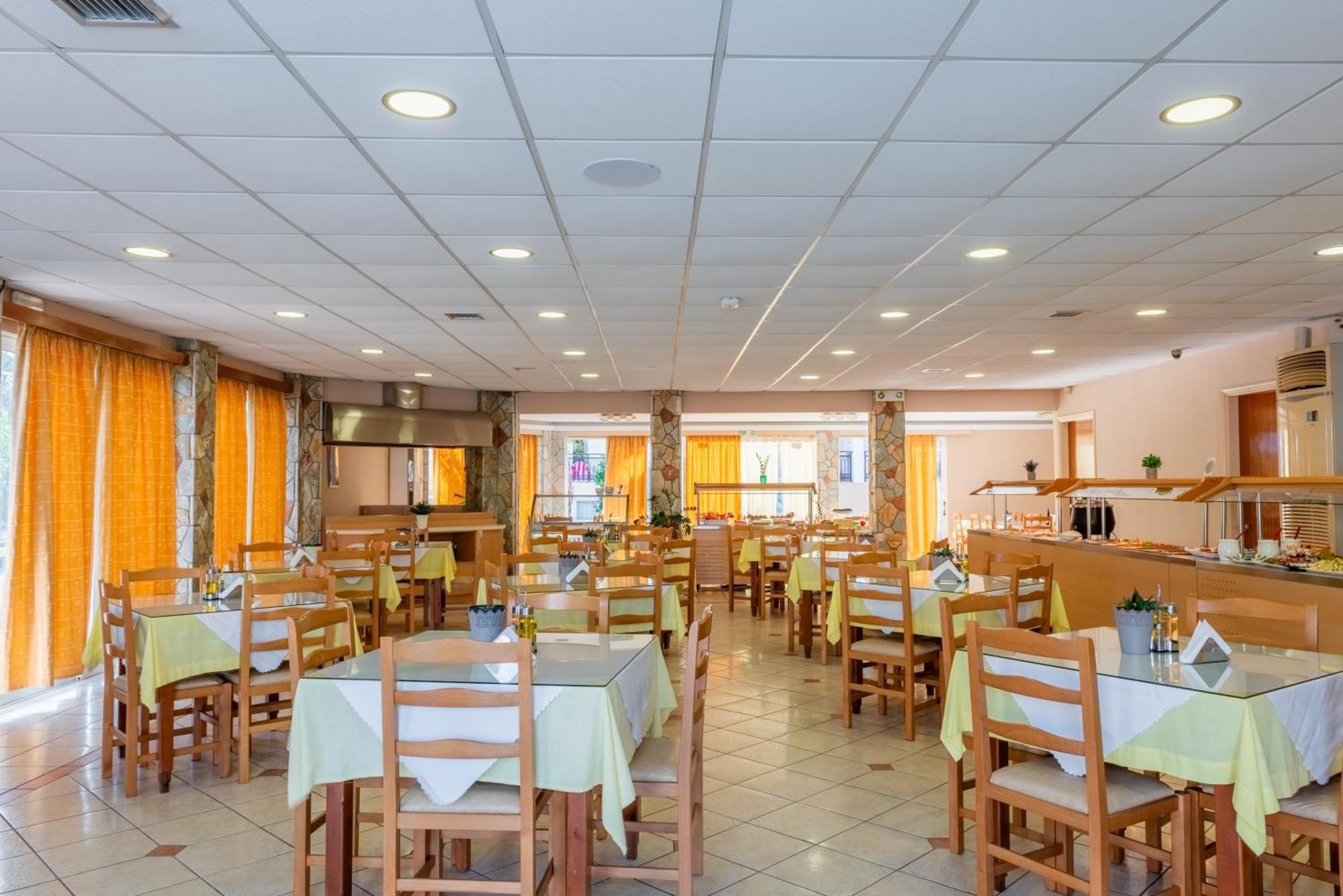 Village Inn Studios & Family Apartments Laganas Ngoại thất bức ảnh