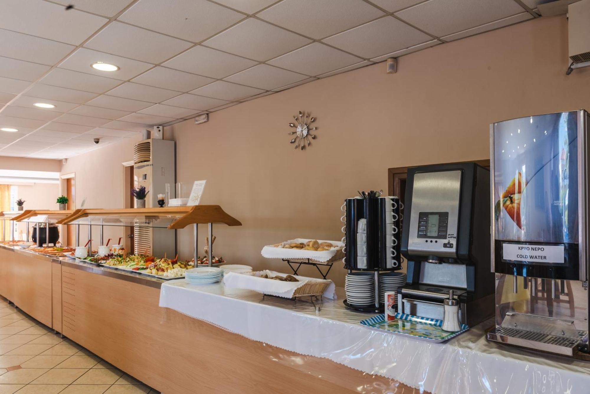 Village Inn Studios & Family Apartments Laganas Ngoại thất bức ảnh