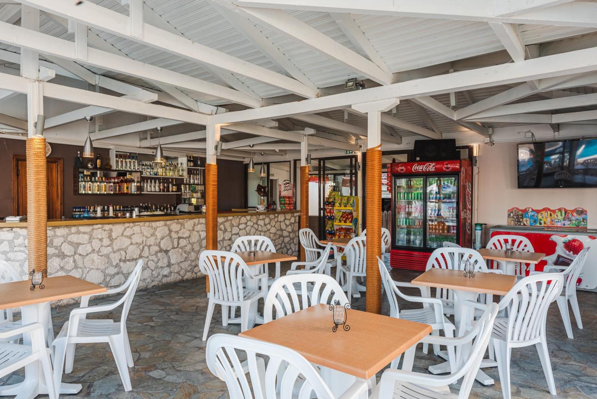 Village Inn Studios & Family Apartments Laganas Ngoại thất bức ảnh