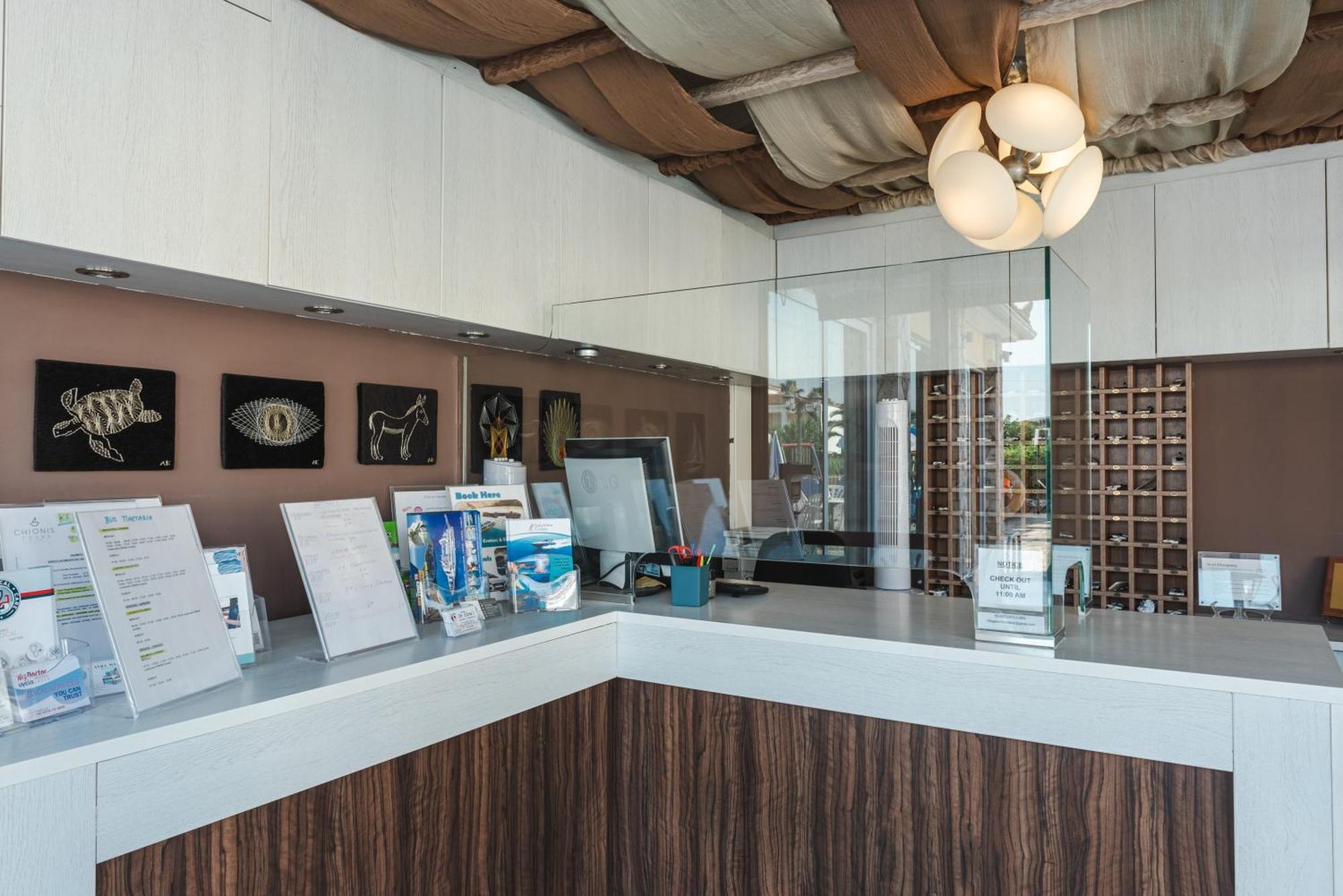 Village Inn Studios & Family Apartments Laganas Ngoại thất bức ảnh
