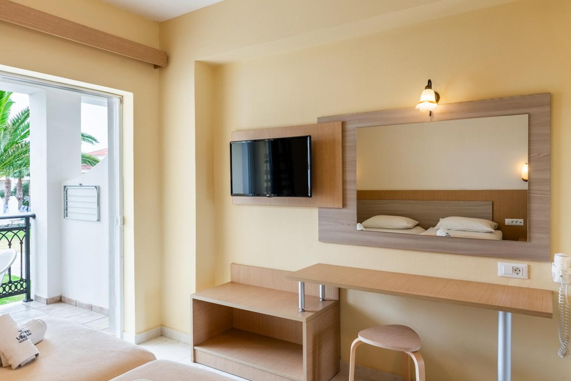 Village Inn Studios & Family Apartments Laganas Ngoại thất bức ảnh